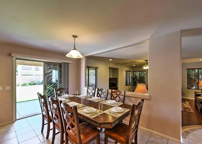 Spacious W/ Heated Pool In Litchfield Park! *